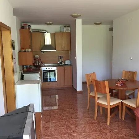 Anita Eh Apartman Napospart